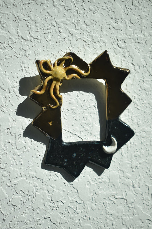 Day and night wall frame