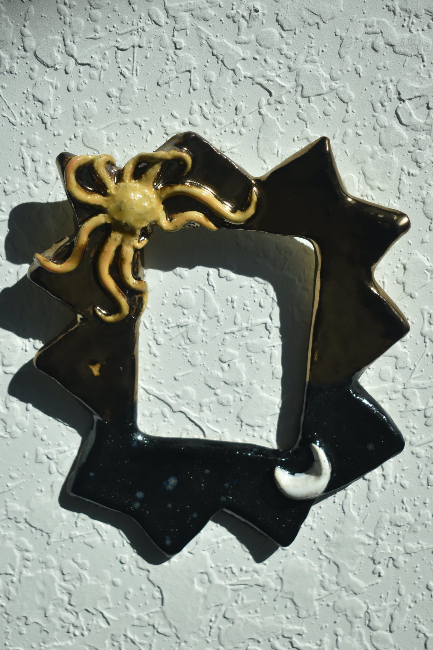 Day and night wall frame