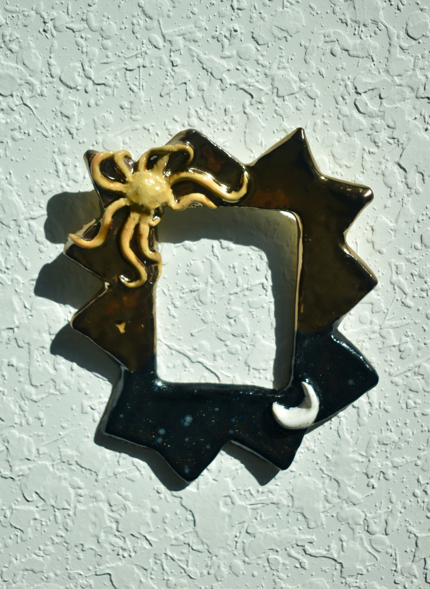 Day and night wall frame