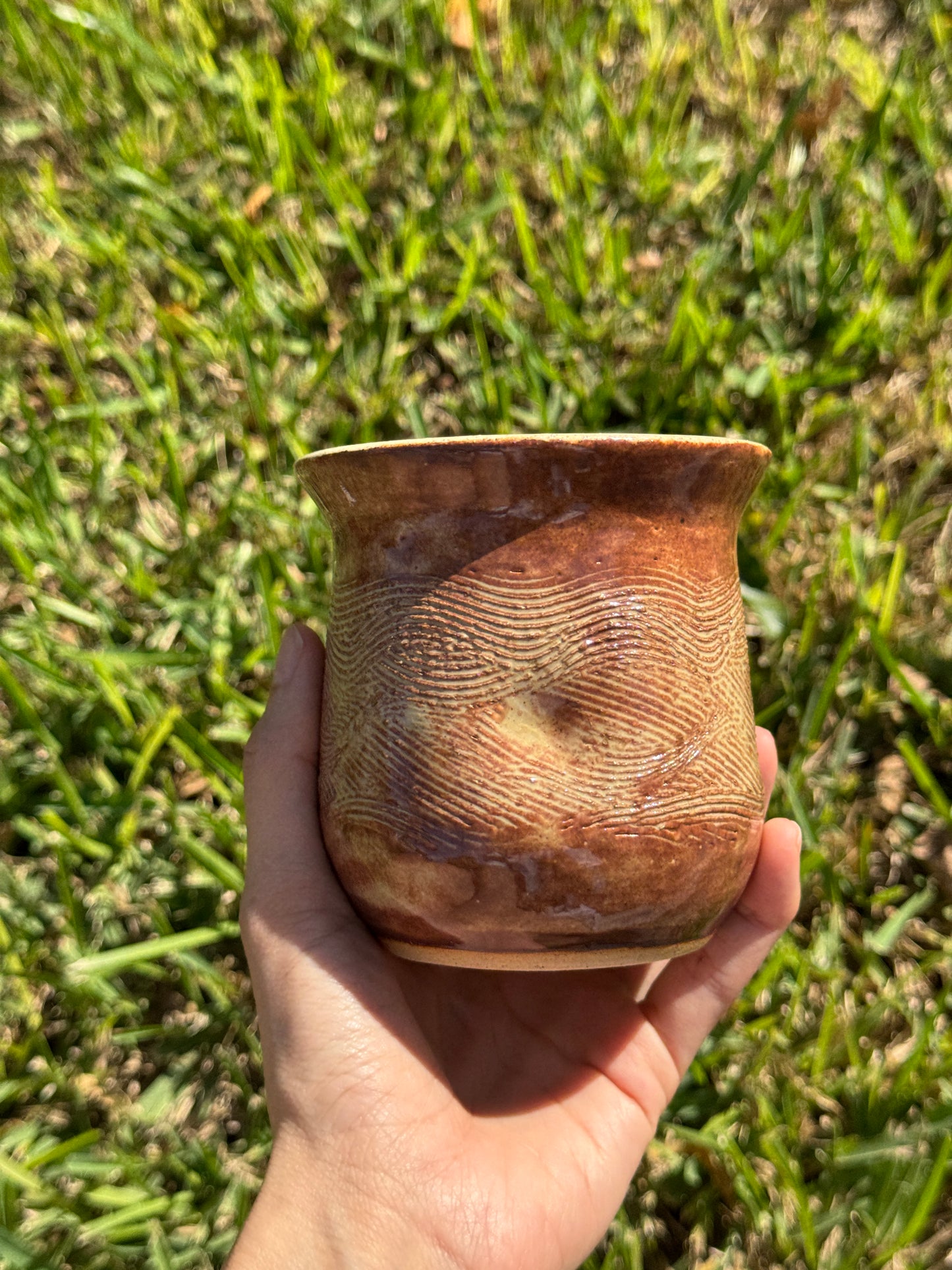 Toasted thumb cup