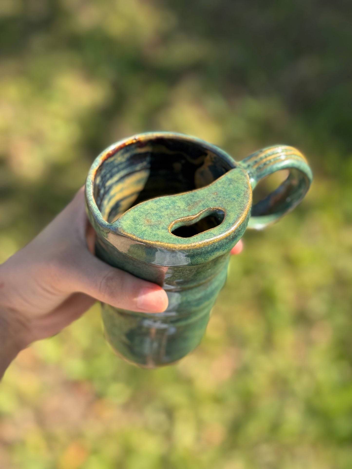 Green travel mug