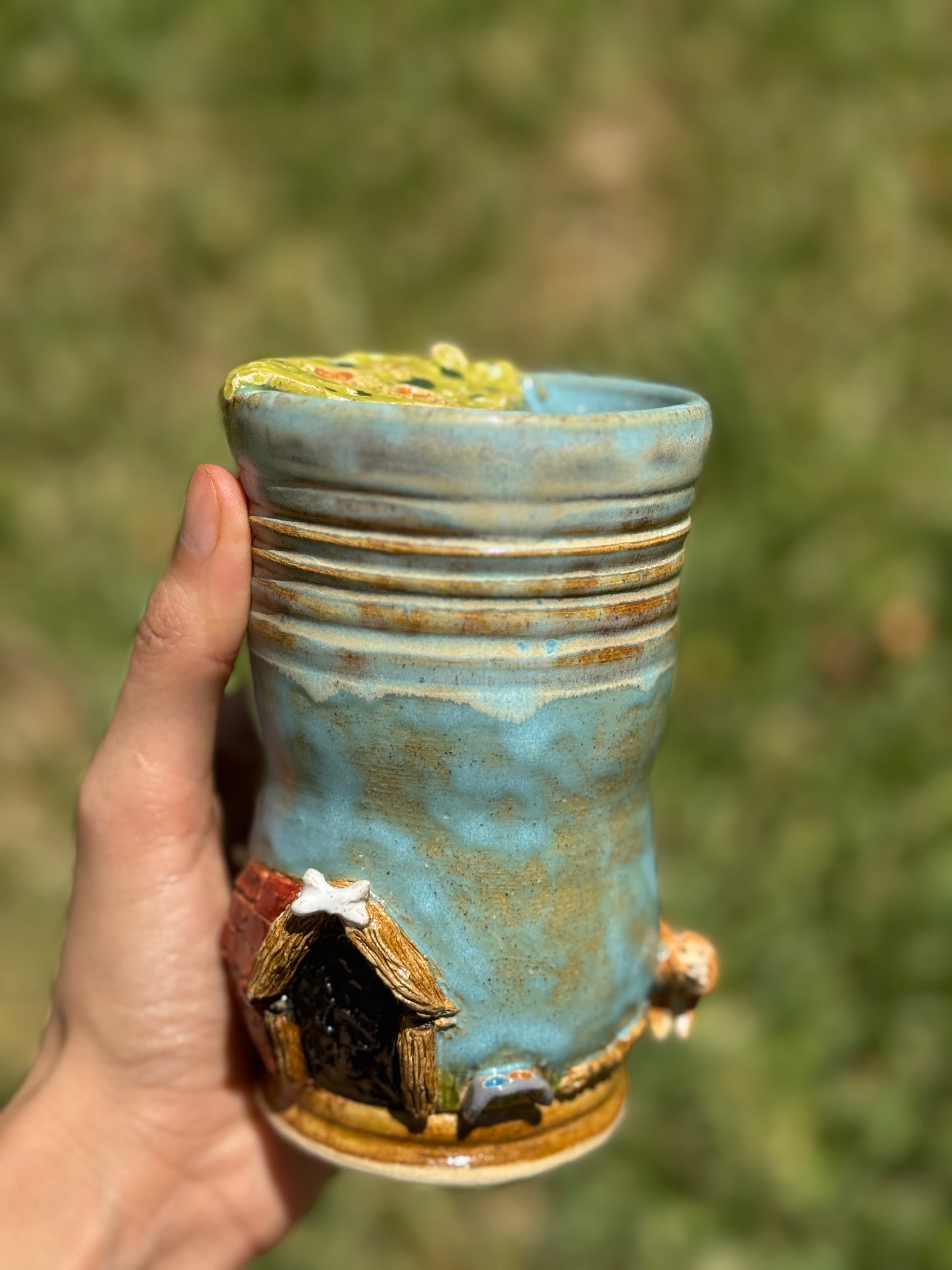 Doggie playtime to go mug