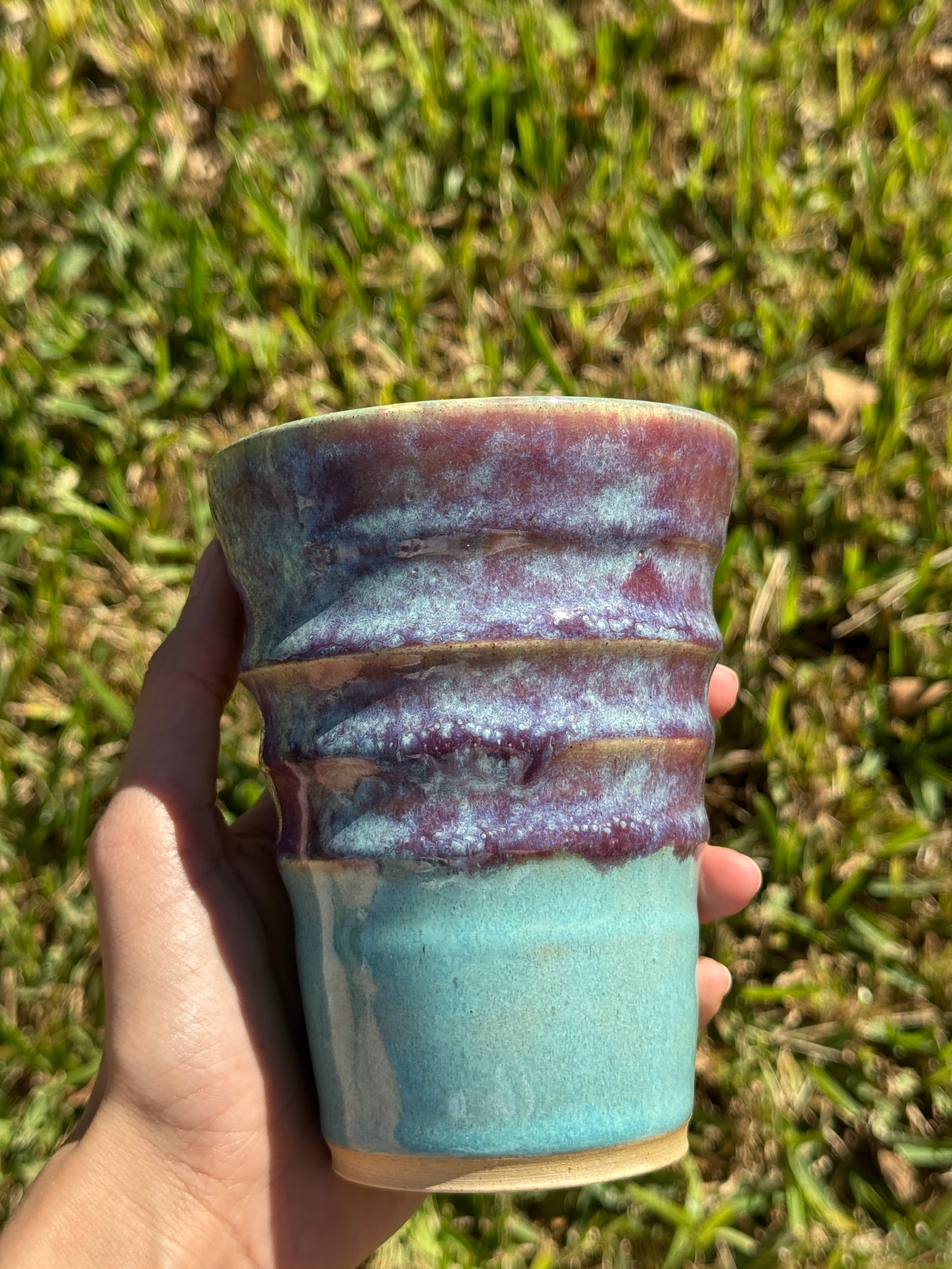 Melting purples straw mug
